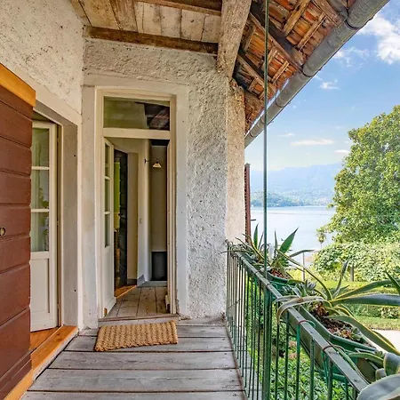 Finestra Sul Miasino